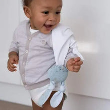 Lade das Bild in den Galerie-Viewer, Schmusetuch aus Bio-Baumwolle in blau *personalisierbar* freeshipping - Happy Giggles