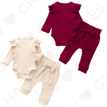 Carica l'immagine nel visualizzatore di Gallery, Set aus Rüschen-Body und Hose mit Schleife freeshipping - Happy Giggles