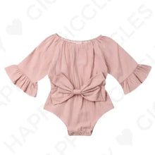 Lade das Bild in den Galerie-Viewer, Strampler "Chic Bow" freeshipping - Happy Giggles